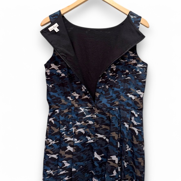 LL Bean Signature Series Dress, Sleeveless women's size 8/medium, bird lovers - Picture 4 of 6